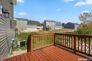 25 Sterling Ridge Ln, Sterling, CT 06377 - Photo 8