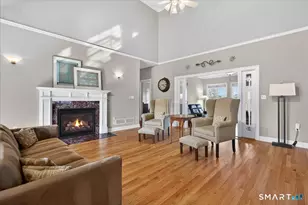 9 Balsam Ridge Cir, Wallingford, CT 06492 - Photo 4