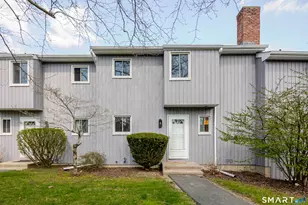 10 Monika Ln, Brookfield, CT 06804 - Photo 2