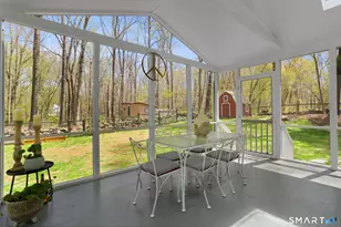 208 wildflower Ln, Fairfield, CT 06824 - Photo 20