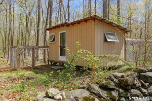208 wildflower Ln, Fairfield, CT 06824 - Photo 38
