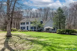 10 Ironwood Dr, Newtown, CT 06482 - Photo 2