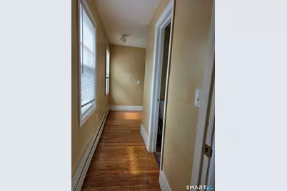 19 Goff Street, Meriden, CT 06451 - Photo 8