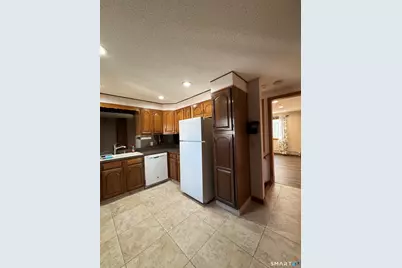 444 Prospect Street, Torrington, CT 06790 - Photo 8