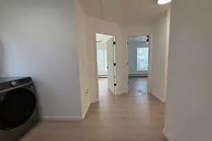 8-12 Sterling St, Hartford, CT 06112 - Photo 16