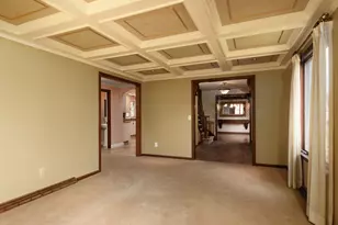 50 Birchwood Dr, Hamden, CT 06518 - Photo 6