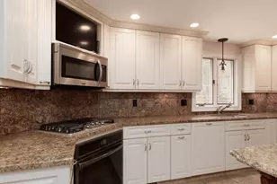 50 Birchwood Dr, Hamden, CT 06518 - Photo 16
