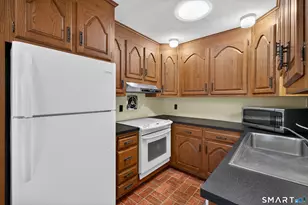 122 Indigo St, Groton, CT 06355 - Photo 14