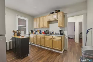 62-64 Edgewood St, Hartford, CT 06112 - Photo 6
