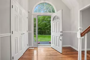 22 Fox Run, Wilton, CT 06897 - Photo 10
