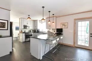 23 Painter Hill Rd, Roxbury, CT 06783 - Photo 12