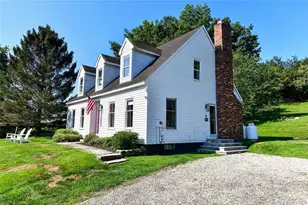 23 Painter Hill Rd, Roxbury, CT 06783 - Photo 1