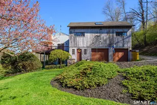 28 Poverty Hollow Rd, Newtown, CT 06470 - Photo 2