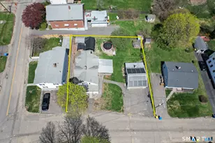 48 Lindsley St, Waterbury, CT 06708 - Photo 2