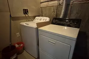 15 Harriet St, Norwich, CT 06360 - Photo 16