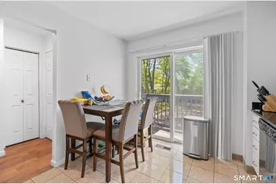 193 Abbotsford Avenue #193, West Hartford, CT 06110 - Photo 12