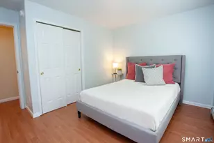 19 Debbie Ln, Enfield, CT 06082 - Photo 14