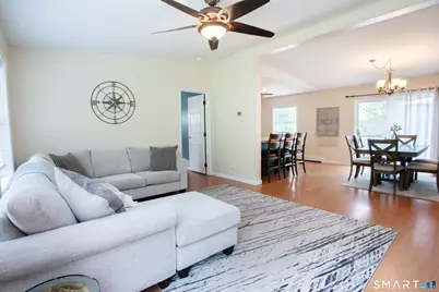 19 Debbie Lane, Enfield, CT 06082 - Photo 6