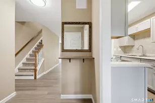 21 Mountain Laurel Ct, Cromwell, CT 06416 - Photo 6