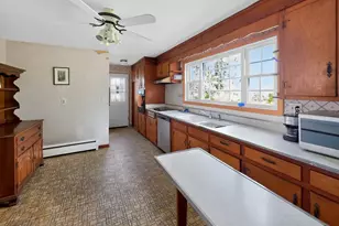 41 Gail Dr, North Haven, CT 06473 - Photo 8