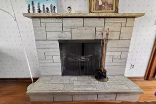 41 Gail Dr, North Haven, CT 06473 - Photo 6