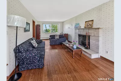 41 Gail Drive, North Haven, CT 06473 - Photo 4