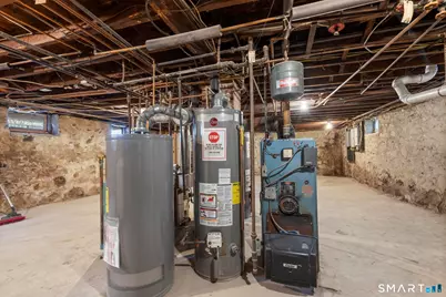 25 Long Street, New Britain, CT 06051 - Photo 38