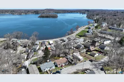 14 Mountainview Road, East Hampton, CT 06424 - Photo 1