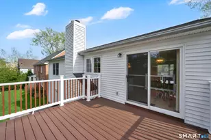 20 Lowell Rd, West Hartford, CT 06119 - Photo 8