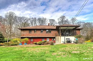 4565 Madison Ave, Trumbull, CT 06611 - Photo 2