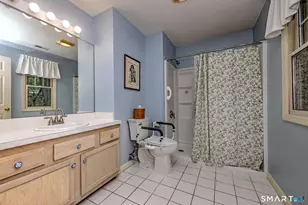 67 Red Cedar Cir, Orange, CT 06477 - Photo 30