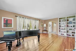 960 Peck Ln, Cheshire, CT 06410 - Photo 14
