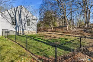 1920 Center Groton Rd, Ledyard, CT 06339 - Photo 6