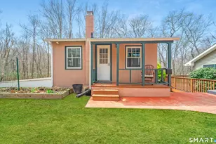 194 W Main St, East Lyme, CT 06357 - Photo 28