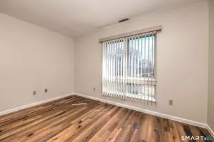 1423 Quinnipiac Ave, New Haven, CT 06513 - Photo 20