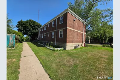 744 Canaan Road Road #23, Bridgeport, CT 06610 - Photo 1