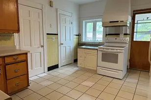 310-312 Derby Ave, Derby, CT 06418 - Photo 10