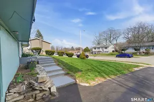 22 Spring View Ln, Windham, CT 06226 - Photo 12