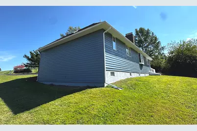 4 Bayview Circle, Watertown, CT 06795 - Photo 4