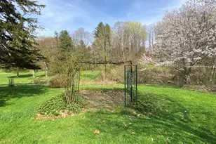 268 Bell St, Middletown, CT 06457 - Photo 32