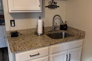 26 Newton St, Hamden, CT 06514 - Photo 12
