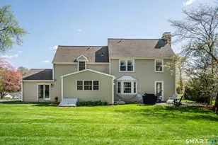 261 Mountain Rd, West Hartford, CT 06107 - Photo 36