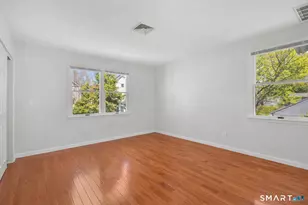 21 West Division St, Greenwich, CT 06830 - Photo 12