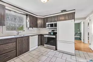 87 Hubbell Ave, Ansonia, CT 06401 - Photo 22