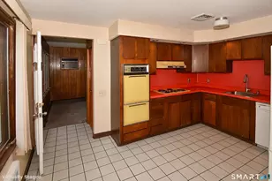 [Address not provided], East Hartford, CT 06118 - Photo 6