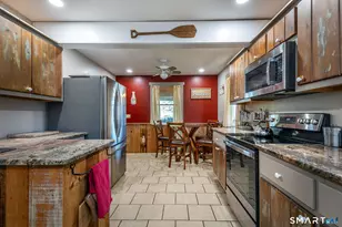 28 Fox Run, New Fairfield, CT 06812 - Photo 14