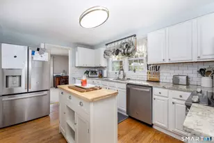937 Main St, Newington, CT 06111 - Photo 16