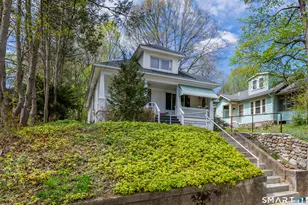 25 Ray St, Waterbury, CT 06708 - Photo 2