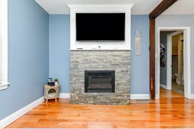 35 Buckley Avenue, Bristol, CT 06010 - Photo 8