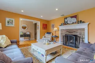 220 Oak Ridge Rd, Stratford, CT 06614 - Photo 6